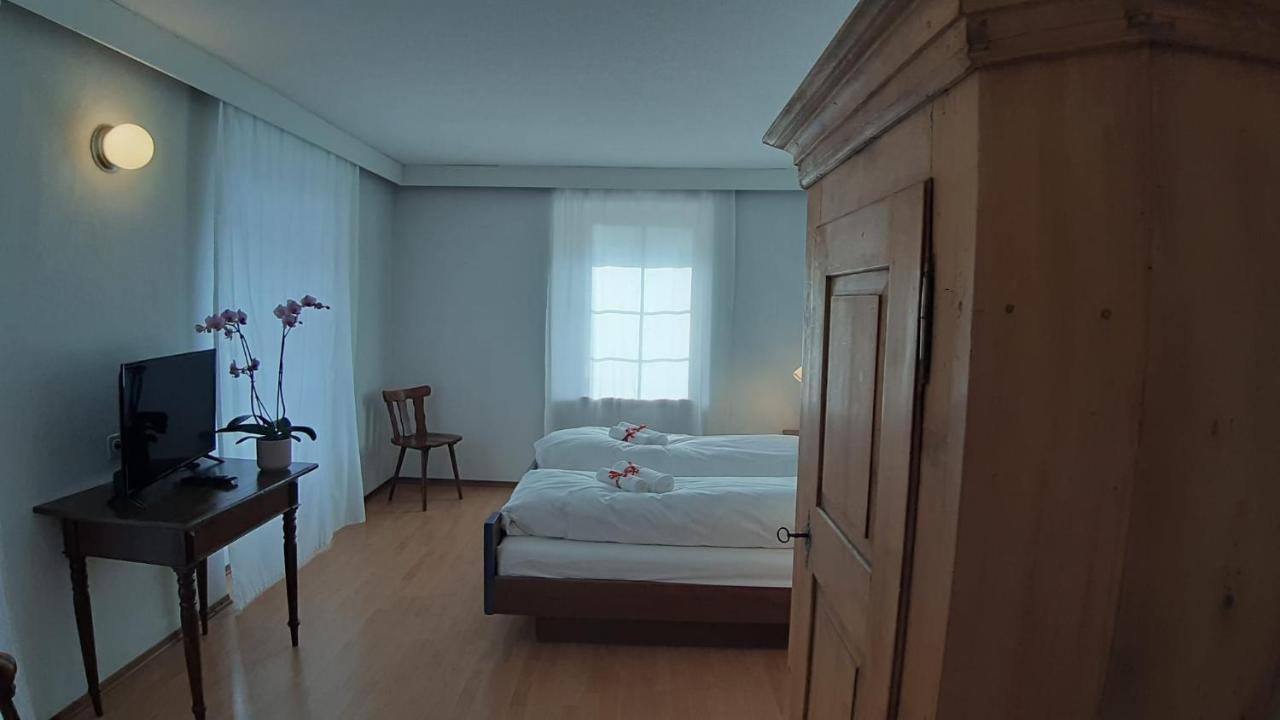 Hotel Post Cunter Biancardi Савоньїн Екстер'єр фото